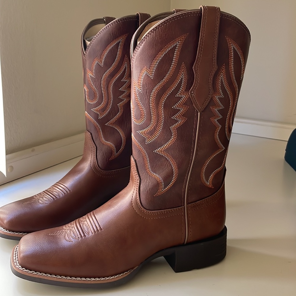 Brown Cowboy Boots Size 8 New in Box - Picture 10 of 11